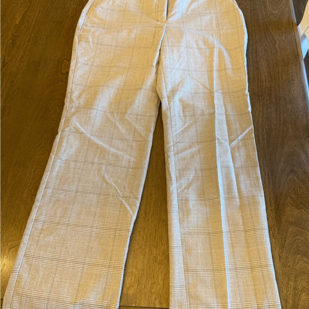 Calvin Klein women’s Tan‎ Pants